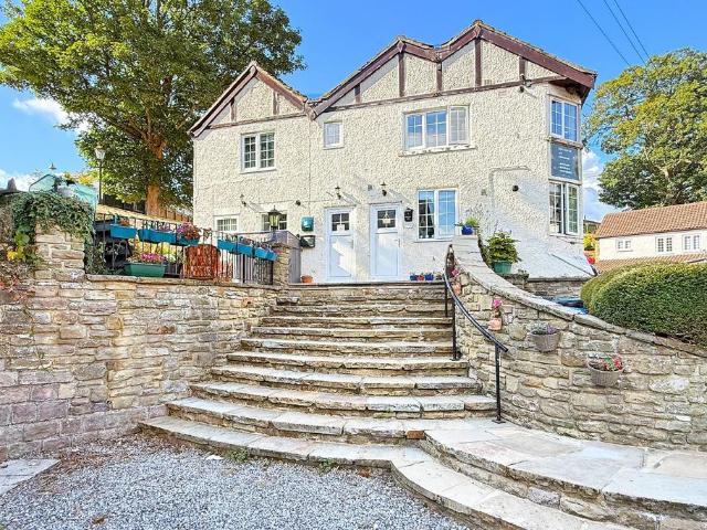 Flat for sale in Calcutt, Knaresborough