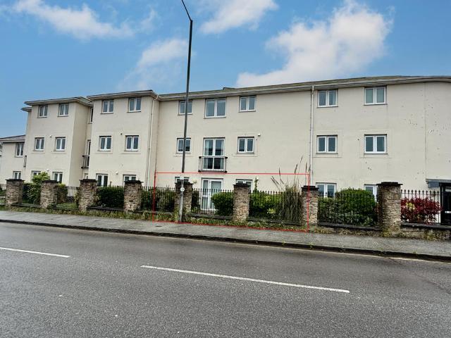 Flat for sale in Wherrytown, Penzance