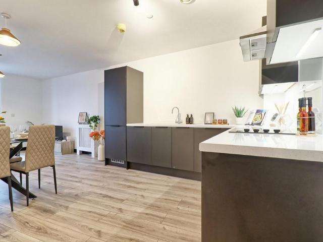 Flat for sale in Wickford
