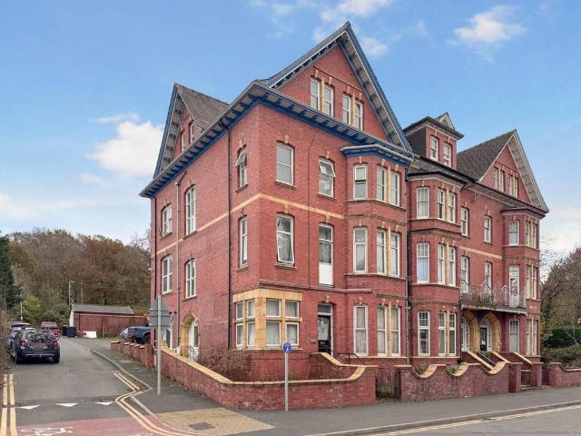 Flat for sale in Llandrindod Wells