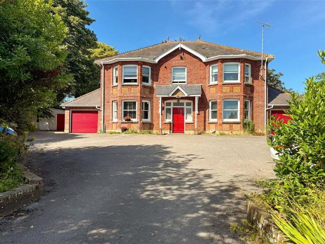 Flat for sale in Clapham, West Sussex