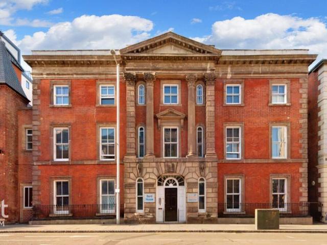 Flat for sale in St Ann's, Haddon