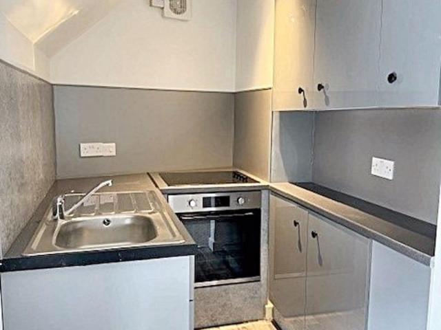 Flat for sale in West Cliff, Bournemouth
