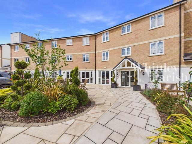 Flat for sale in Howard Estate, Chedburgh