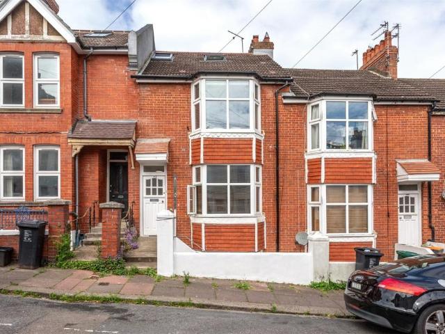 Flat for sale in Queen's Park, Brighton & Hove