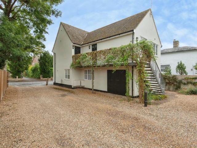 Flat for sale in Arrington, Cambridgeshire