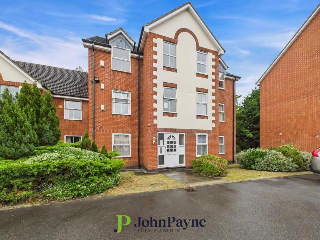 Flat for sale in Binley, West Midlands