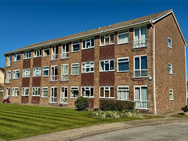 Flat for sale in Old Milton, Ashurst Bridge