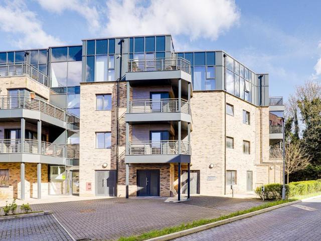 Flat for sale in Pelham Waterside, Haddon