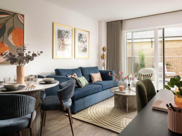 Flat for sale in Sands End, Greater London