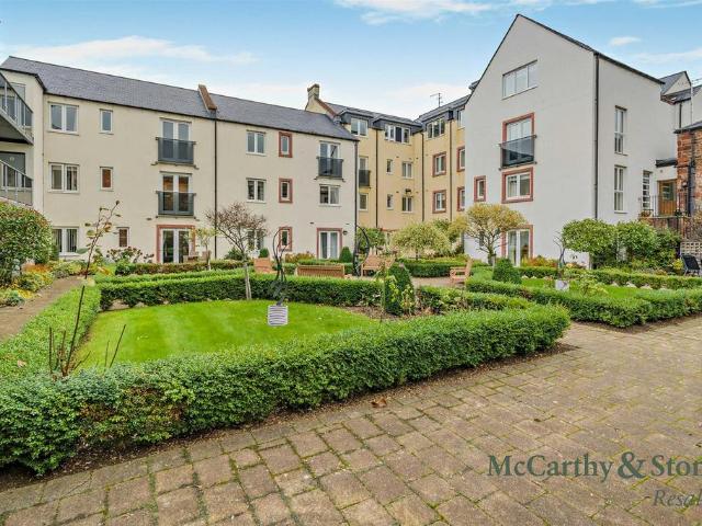 Flat for sale in Penrith