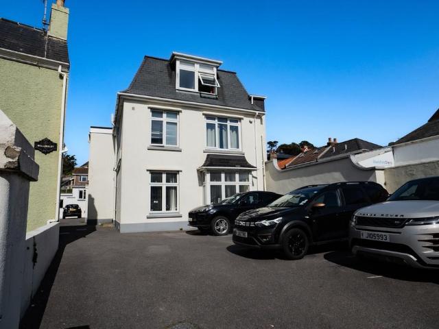 Flat for sale in St Helier, Isle Of Man