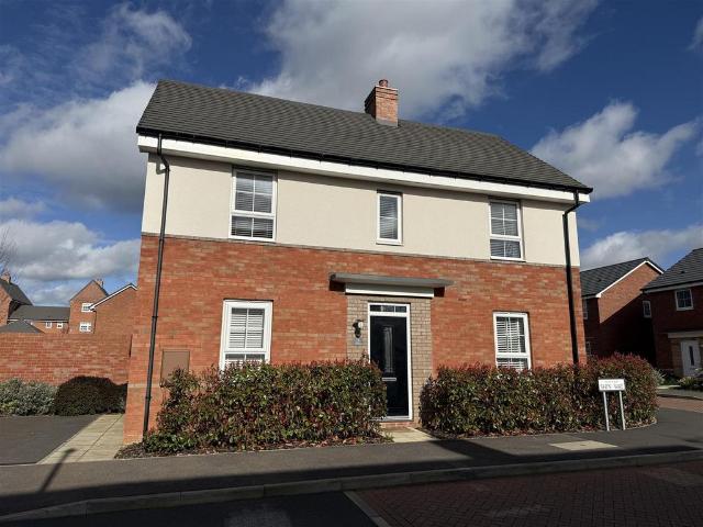 Flat for sale in Lubbesthorpe, Pinfold