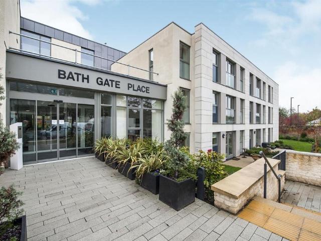 Flat for sale in Chesterton, Fossebridge