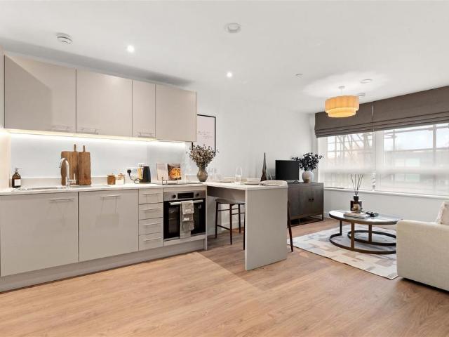 Flat for sale in Old Town, Shephall