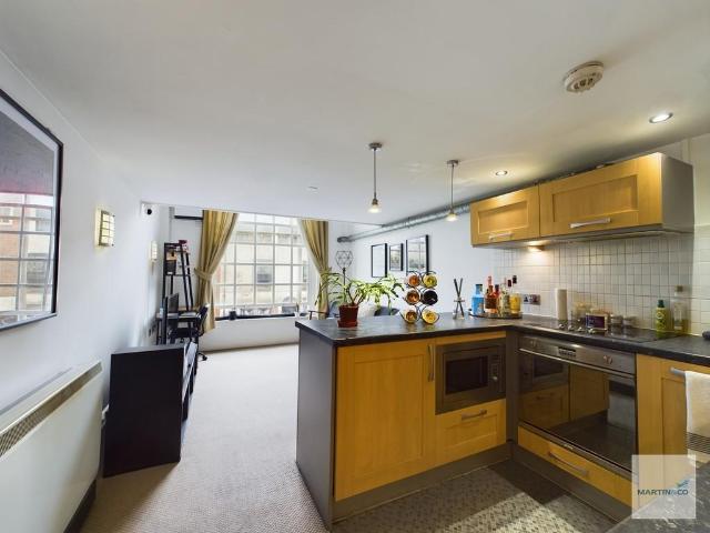 Flat for sale in St Ann's, Haddon