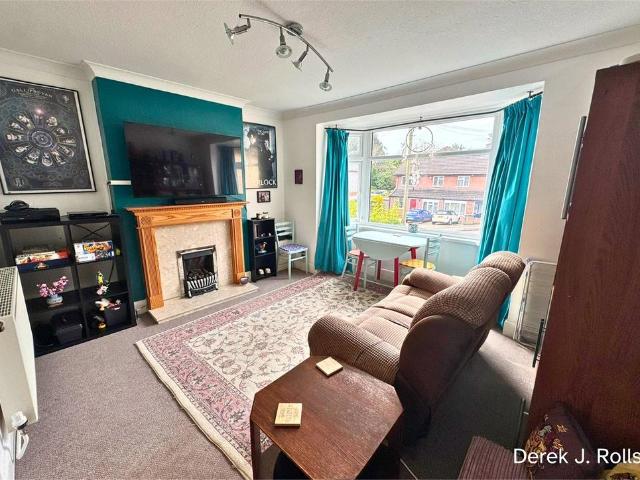 Flat for sale in Winton, Bournemouth