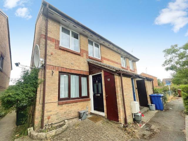 Flat for sale in Thrupp, Cherwell