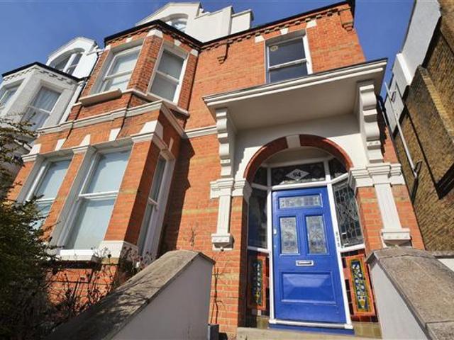 Flat for sale in London Borough of Merton, Greater London