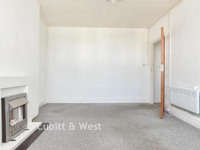 Flat for sale in Round Hill, Brighton & Hove