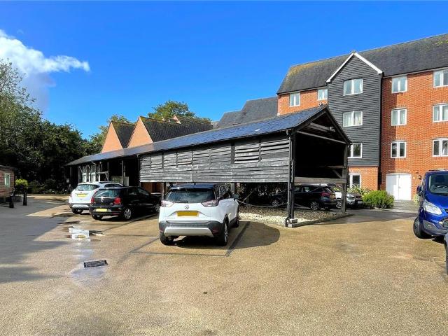 House for sale in Spring Vale, Hampshire