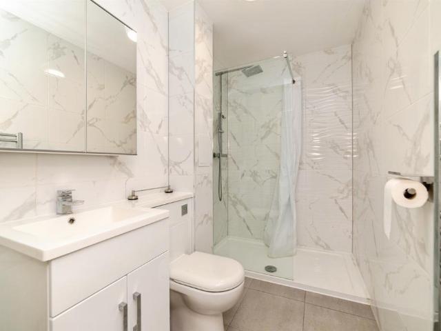 Flat for sale in Arlesey, Bedfordshire