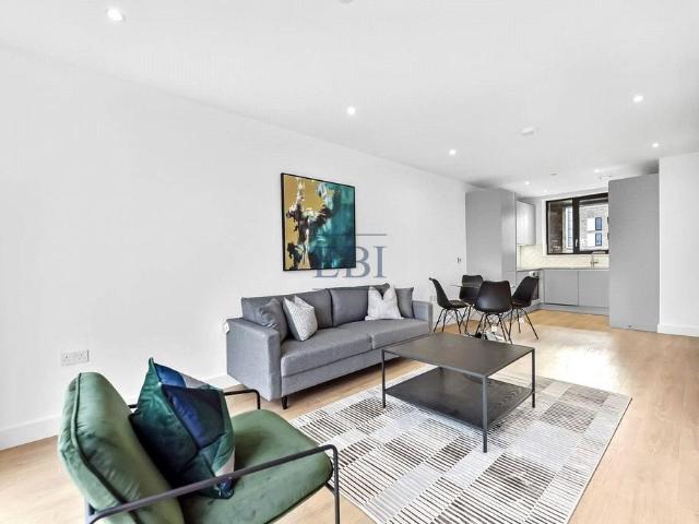 Flat for sale in Aberfeldy Village, Cat Hill