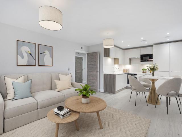 Flat for sale in London Borough of Barnet, Greater London