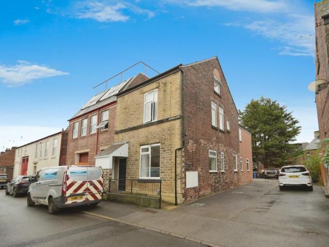 Flat for sale in Malin Bridge, Hillsborough