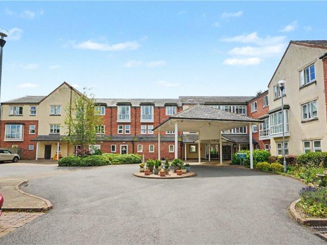 Flat for sale in Ripon, North Yorkshire