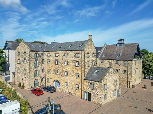 Flat for sale in Alnwick, Northumberland