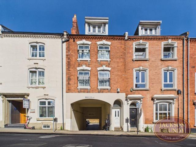 Flat for sale in Semilong, Northampton