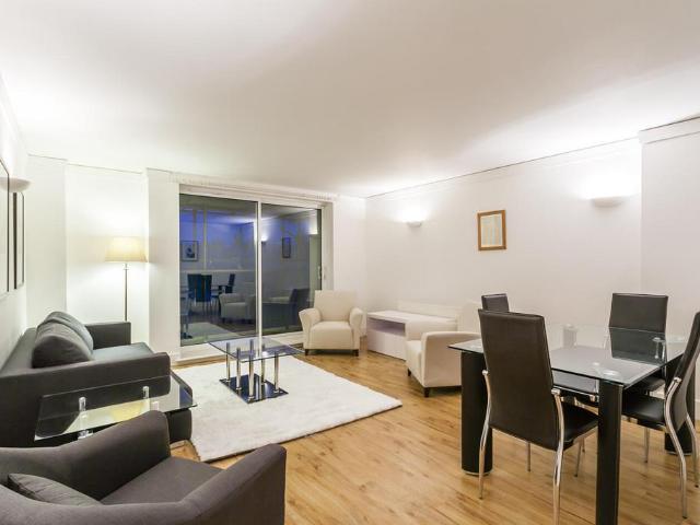Flat for sale in Westminster, Greater London