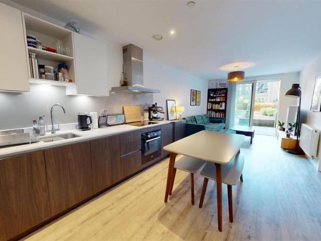 Flat for sale in Ordsall, Salford