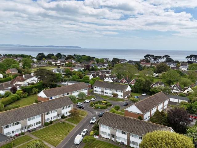 Flat for sale in Friars Cliff, Christchurch