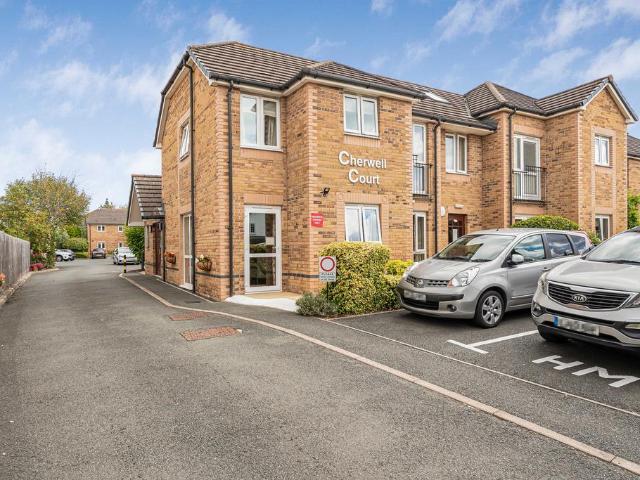Flat for sale in Thrupp, Cherwell