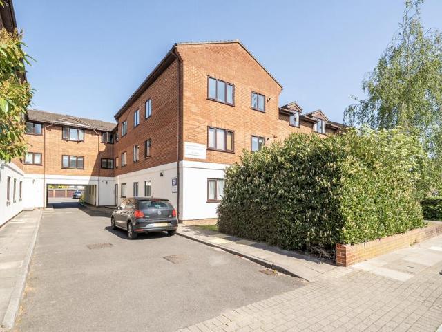 Flat for sale in New Barnet, Isle Of Man