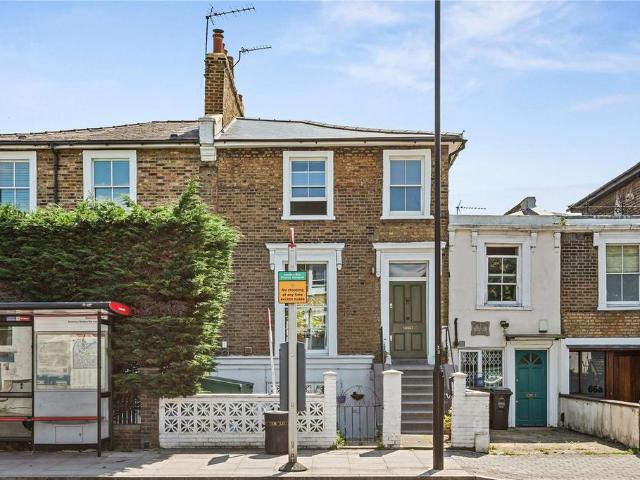 Flat for sale in Dalston, De Beauvoir Town