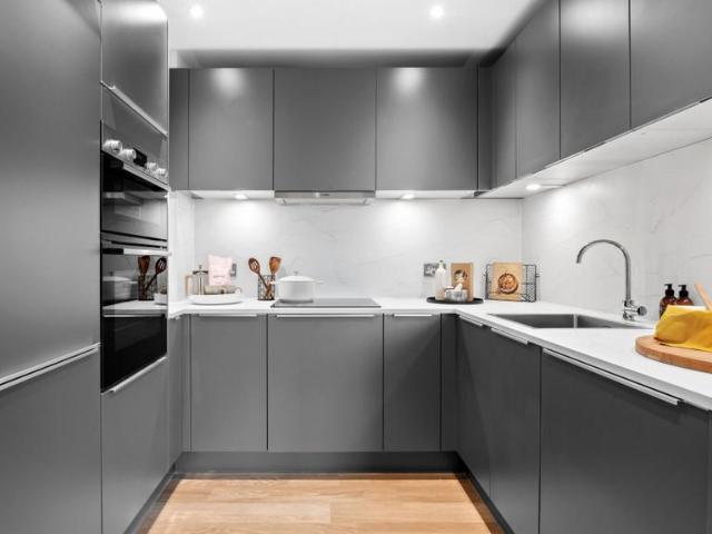 Flat for sale in Glyndon, Plumstead