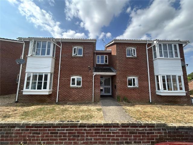 Flat for sale in Brympton, Somerset