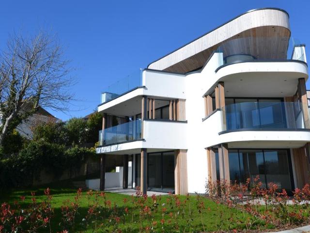Flat for sale in Ash, Kent