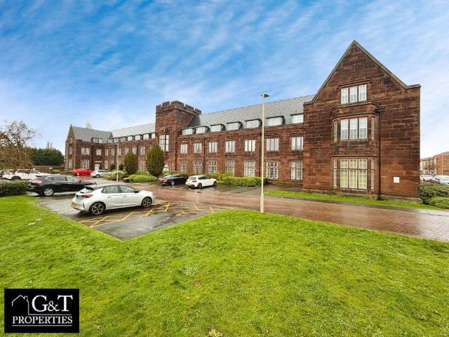 Flat for sale in West Midlands