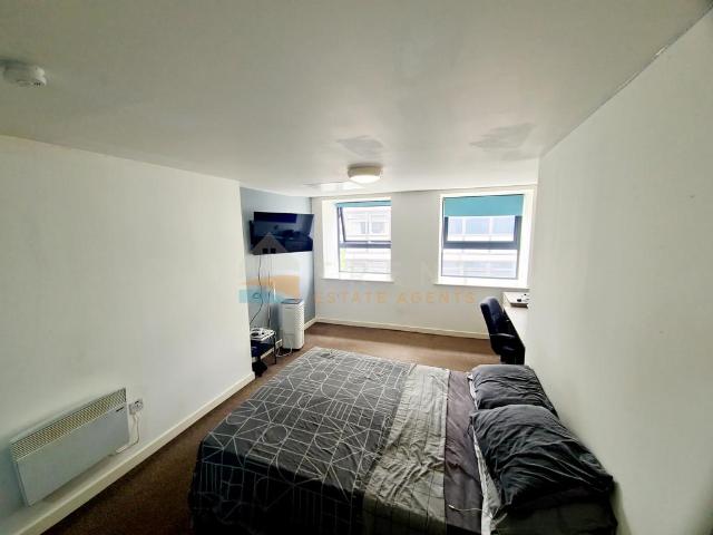 Flat for sale in The Meadows, Haddon