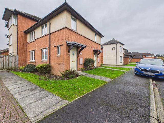 Flat for sale in Darlington