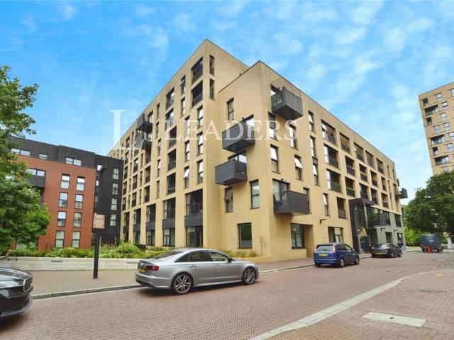 Flat for sale in Moulsham, Chelmsford
