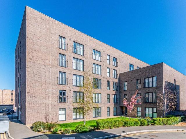 Flat for sale in Gorse Hill, Trafford Park