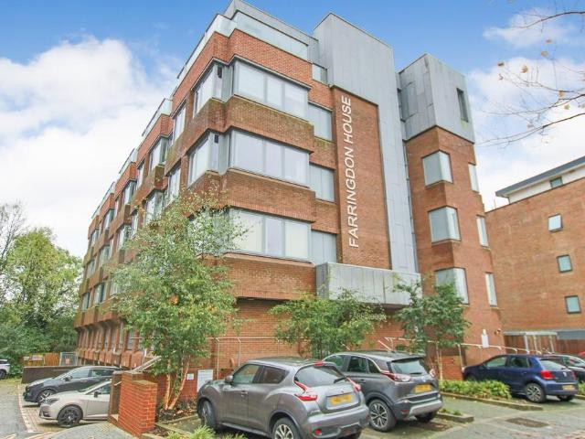 Flat for sale in Blackwell, Perryfields