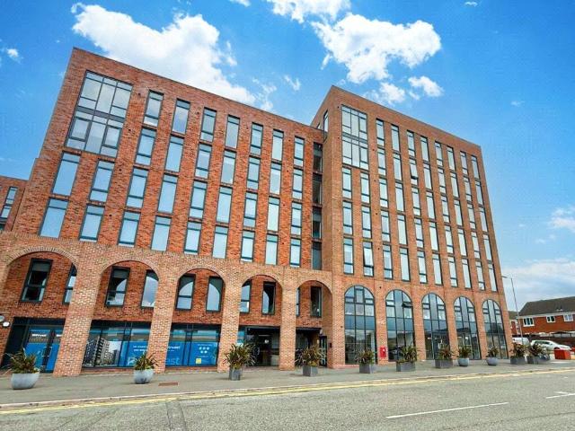 Flat for sale in Baltic Triangle, Calderstones