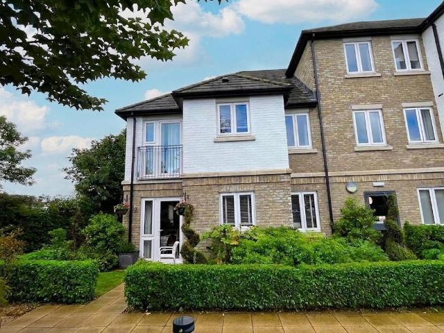 Flat for sale in Trowbridge