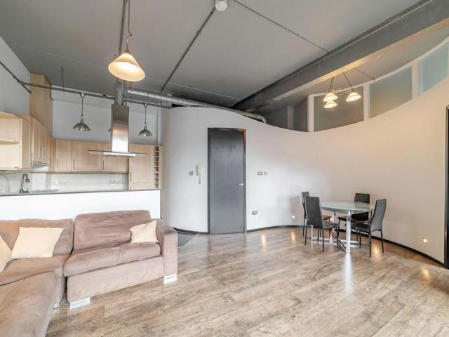 Flat for sale in Hulme, Georgia